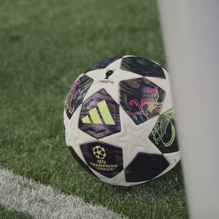 UEFA CHAMPIONS LEAGUE FINAL PRO BALL.